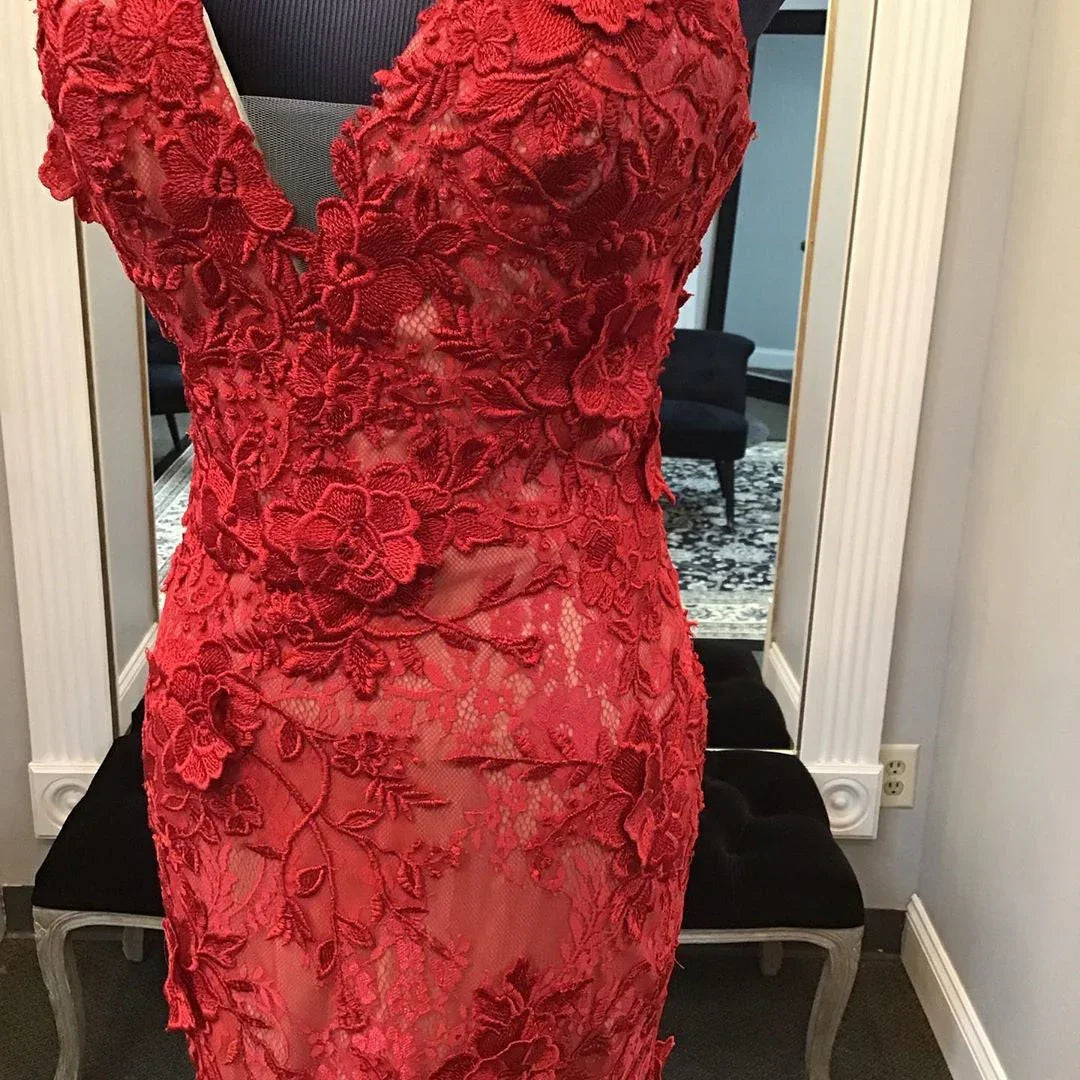 Abito da sera rosso con applicazioni di pizzo fatte a mano, abito formale rosso a sirena/tromba con scollo a V Y1402