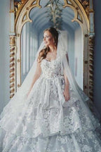 Dignified Sweetheart Sleeveless Ball Gown Tulle Wedding Dresses with Lace