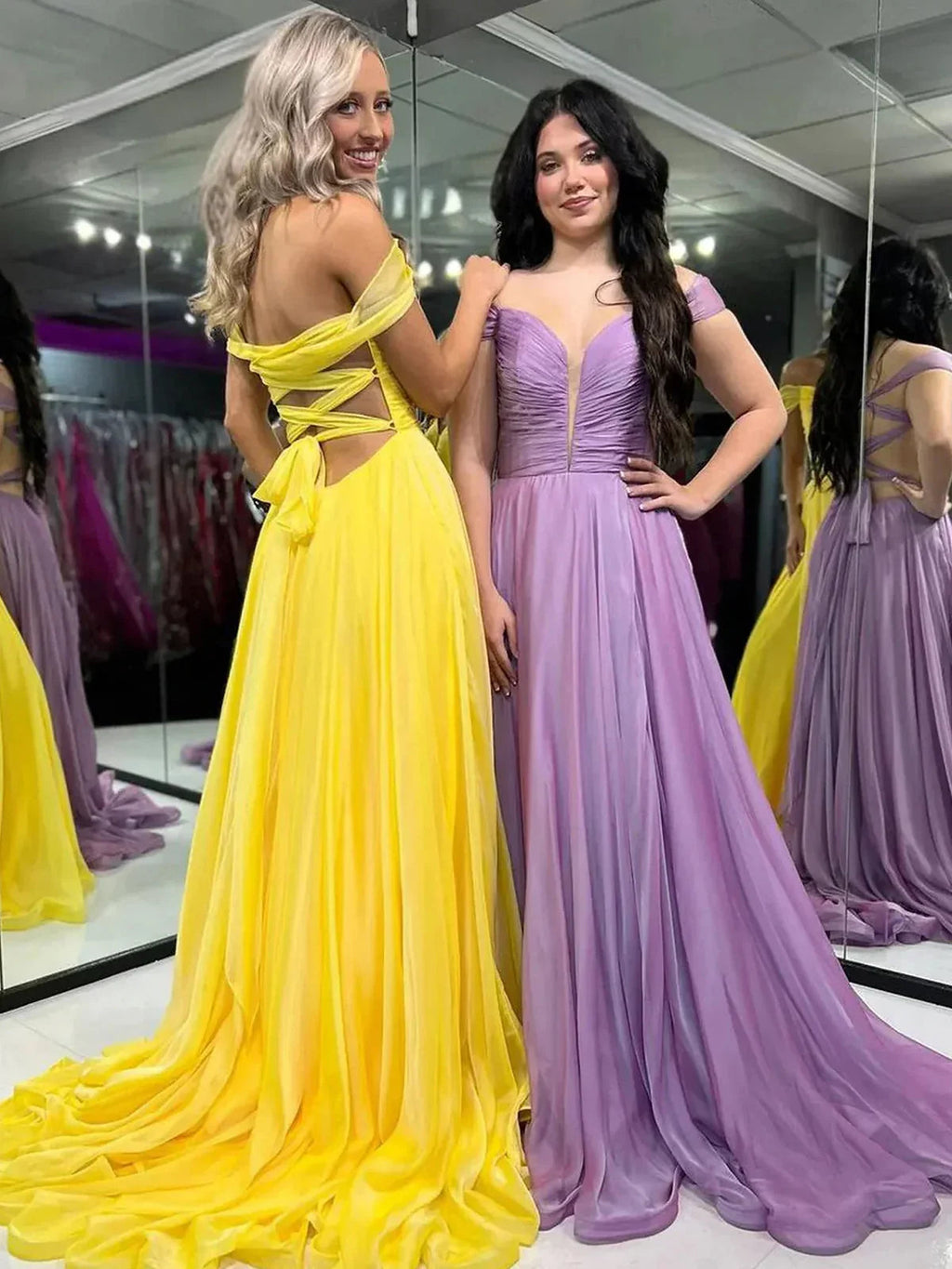 Dorita | Robes longues de bal en mousseline à ligne décolletée épaules dénudées