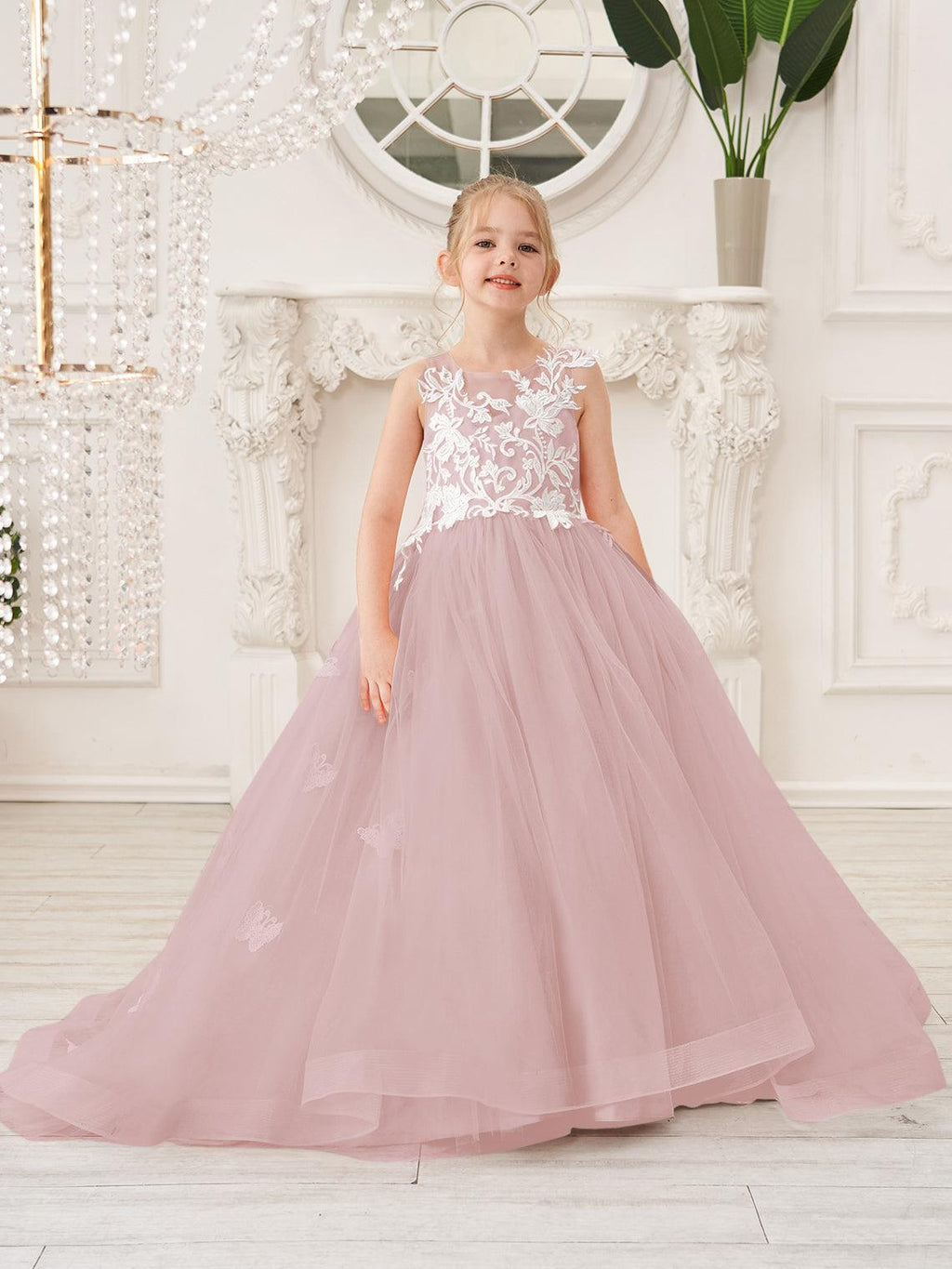 Elegant Sleeveless Tulle Flower Girl Dress With Applique Lace And Sweep Train