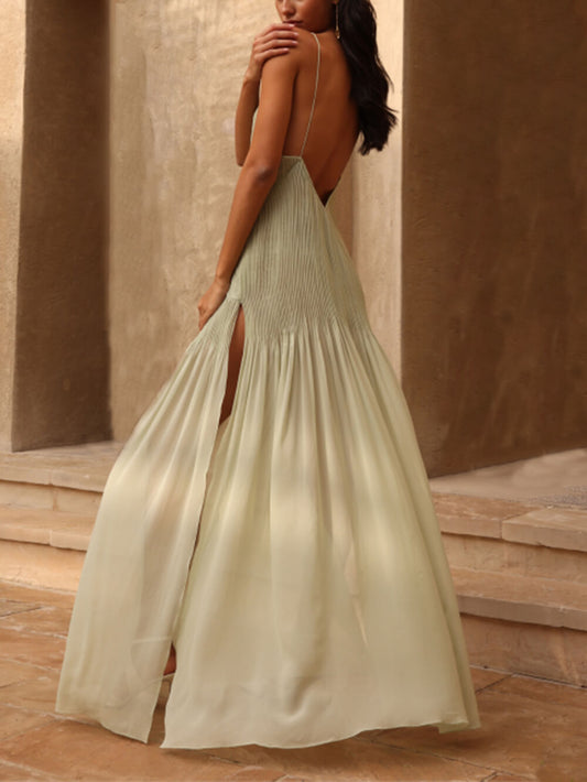 Sunset Unique – Plissiertes Maxikleid mit Patchwork-Schlitz 