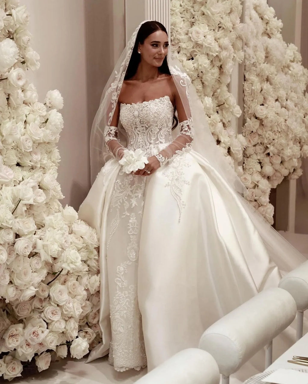 Arabic Lace Saudi Ball Gown Wedding Dress Strapless Pearls Satin Dubai Plus Size
