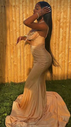 Abito da sera sexy con spalline sottili a sirena e strascico Y544