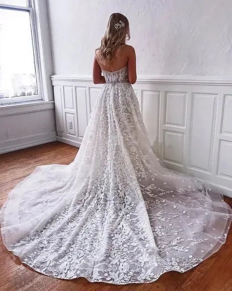 Vintage Floor Length Long A Line Wedding Dress With Sweetheart Lace