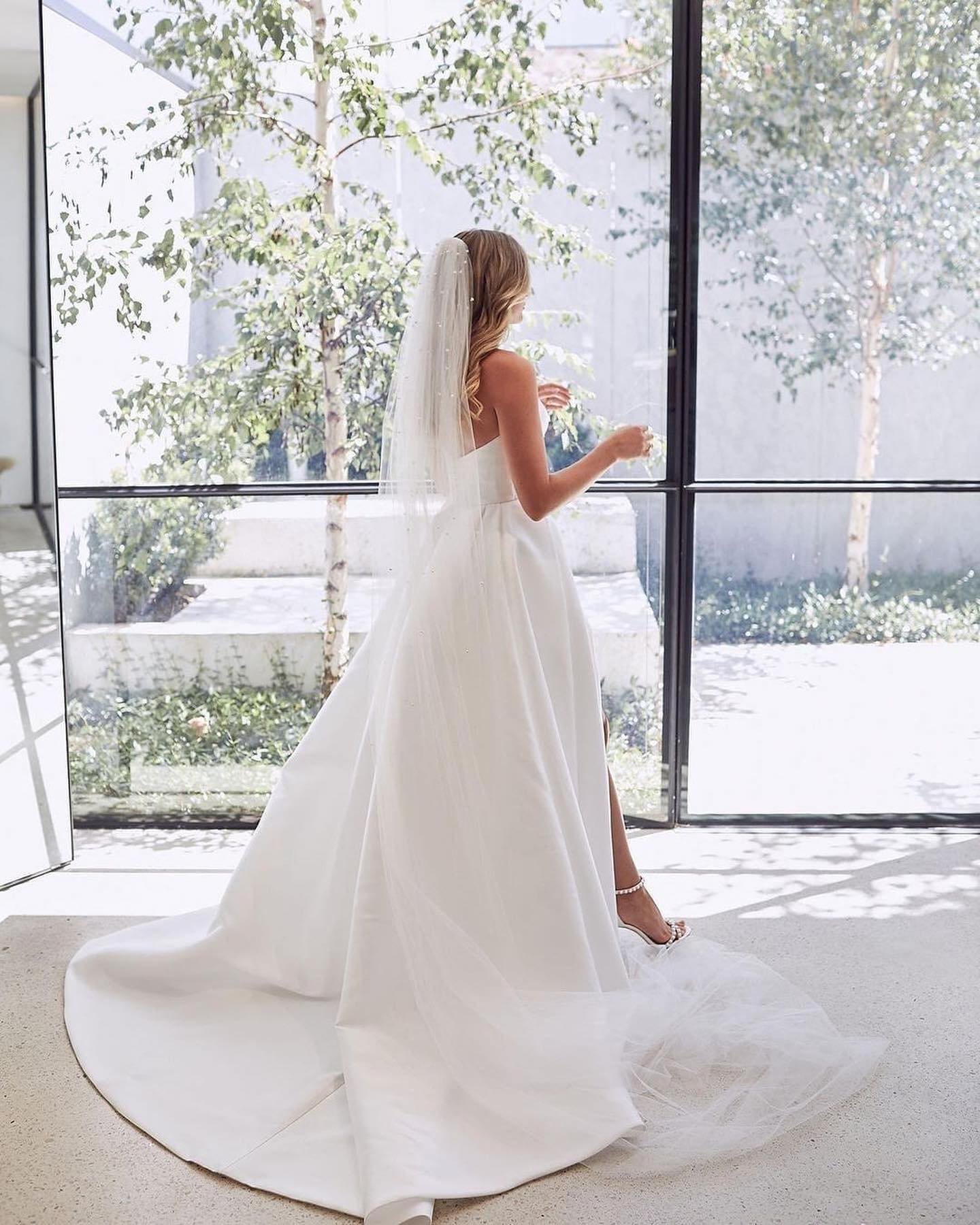 Brilliant Satin A Line Floor Length Sweetheart Wedding Dress With Slit Ruffles