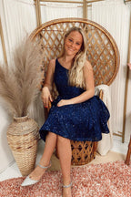 Vestidos Elegantes Curtos Azuis de Uma Só Manga, Sem Mangas, em Linha A para Festas de Regresso a Casa