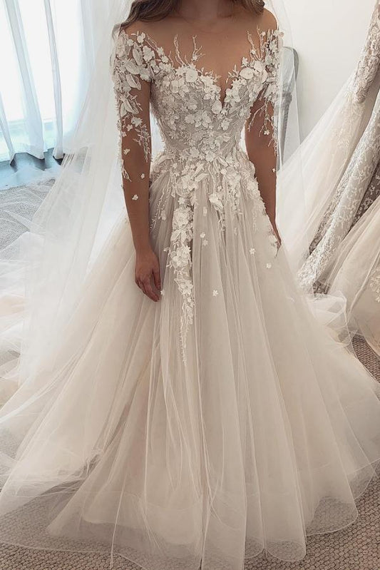 Elegantes A-Linien-Brautkleid mit Herzausschnitt und langen Ärmeln und Applikationen aus Spitze und Tüll