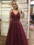 Elegante abito lungo bordeaux a linea ad A con scollo a V, schiena scoperta, tulle e pizzo per cerimonie formali