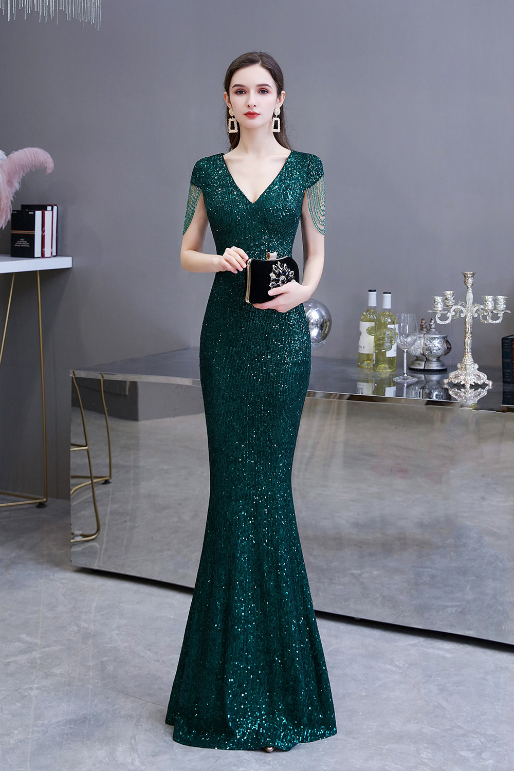 Elegant Cap Sleeve Green Sequins Long Prom Dress