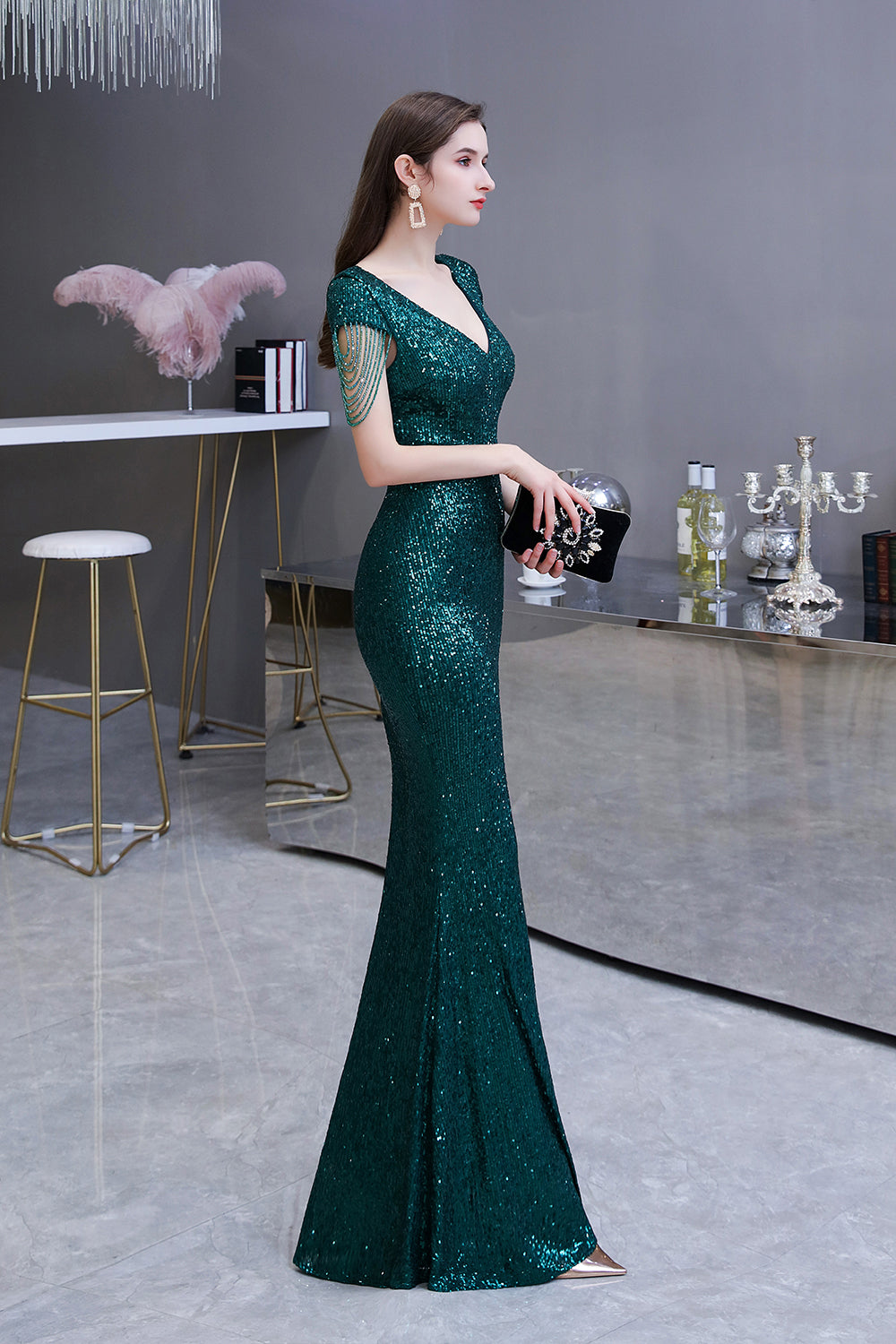 Elegant Cap Sleeve Green Sequins Long Prom Dress