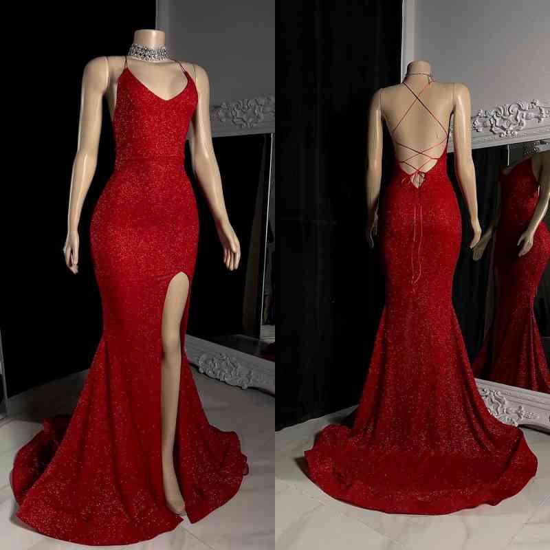Abiti da sera eleganti con spalline incrociate, spacco frontale a sirena