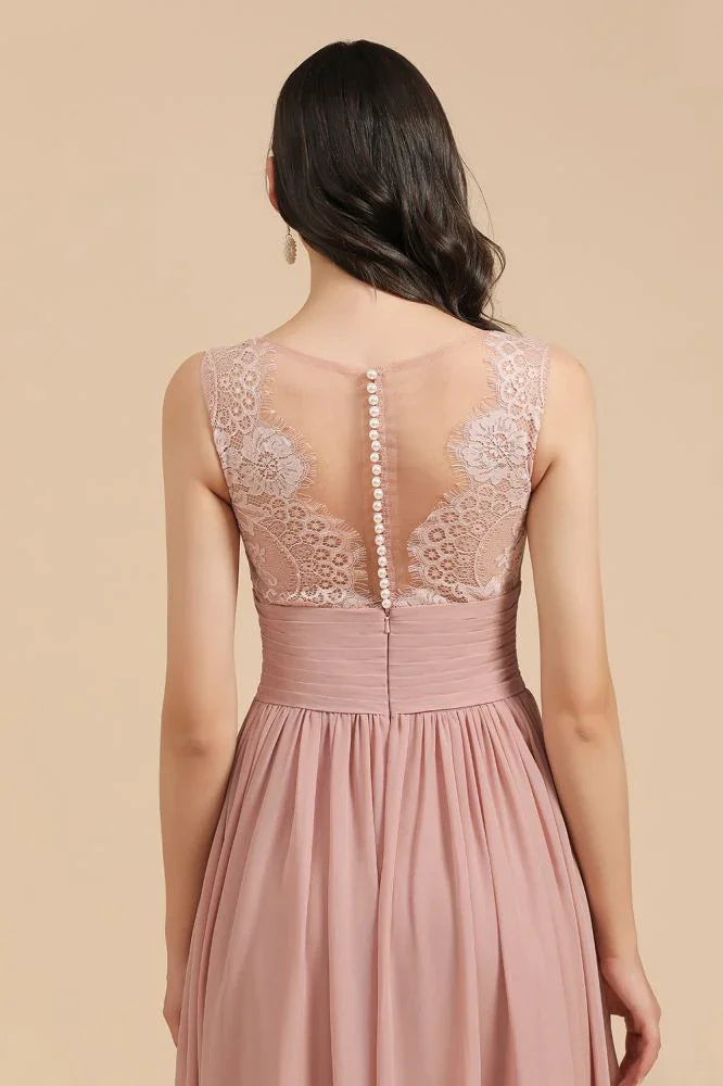 Elegante abito da damigella d'onore senza maniche in pizzo floreale rosa polveroso con spacco laterale per festa
