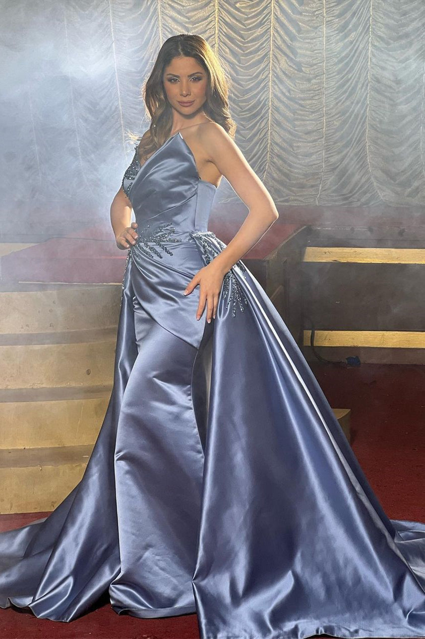 Robe de bal élégante en satin, longue jusqu'au sol, sans manches, coupe trapèze avec perles