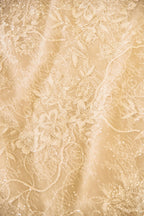 Elegantes A-Linien-Hochzeitskleid im Prinzessinnenstil mit Illusionsausschnitt und Flügelärmeln 