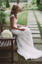 Elegant Lace Appliques Wedding Dress With Zipper Button