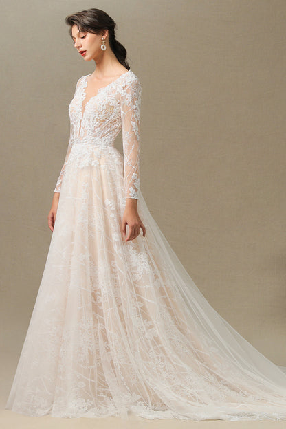 Elegantes Brautkleid aus Spitze mit tiefem V-Ausschnitt, langen Ärmeln und bodenlangen Brautkleidern 