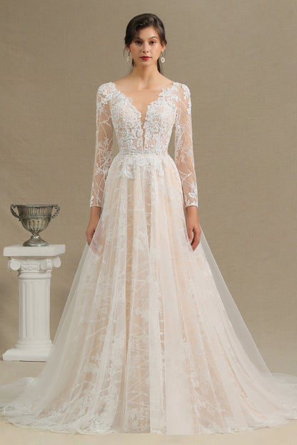 Elegantes Brautkleid aus Spitze mit tiefem V-Ausschnitt, langen Ärmeln und bodenlangen Brautkleidern 