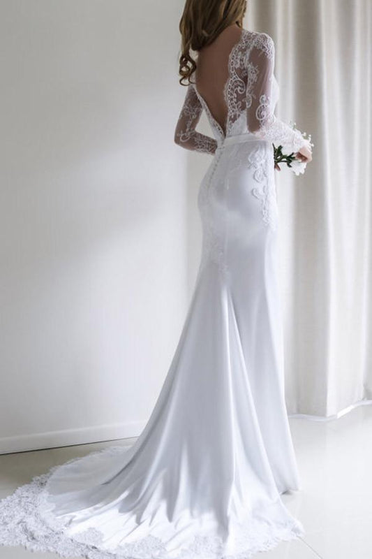 Elegante vestido de novia largo blanco de sirena con mangas largas y encaje y cola