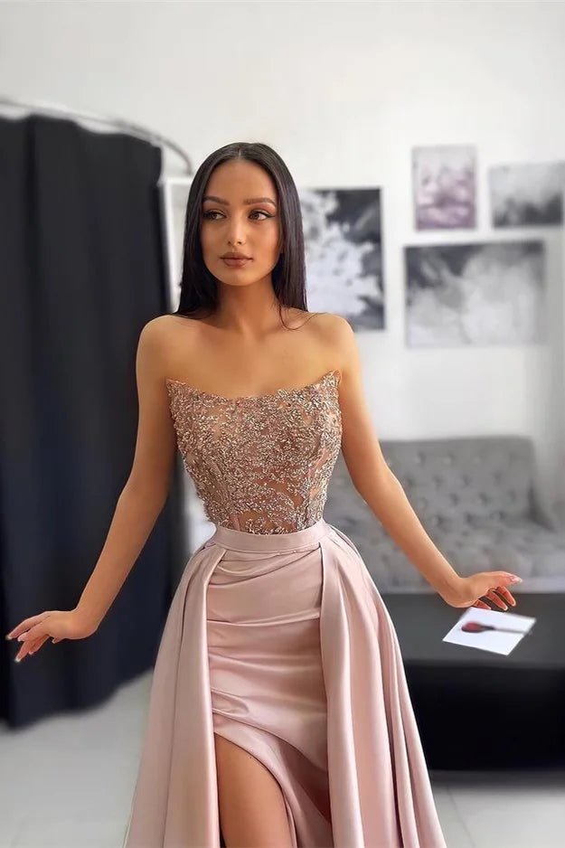 Elegante abito lungo a linea ad A senza maniche in pizzo con paillettes e spacco per ballo di fine anno