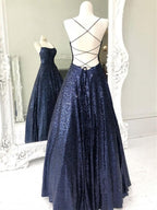 Elegante abito lungo a linea ad A senza spalline con paillettes e schiena scoperta per cerimonie formali