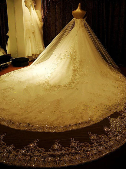 Elegante vestido de novia largo en forma de A con escote en forma de corazón, apliques de cuentas de cristal
