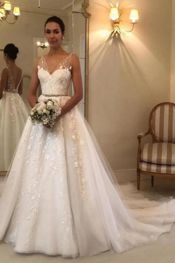 Abito da sposa elegante lungo a linea ad A con scollo a cuore, tulle e schiena scoperta