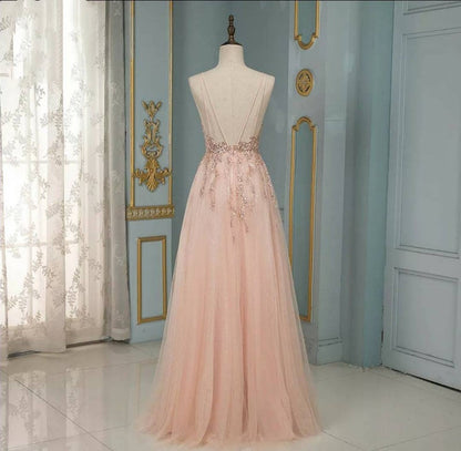 Elegantes langes rückenfreies Ballkleid aus Tüll in A-Linie mit V-Ausschnitt und Pailletten