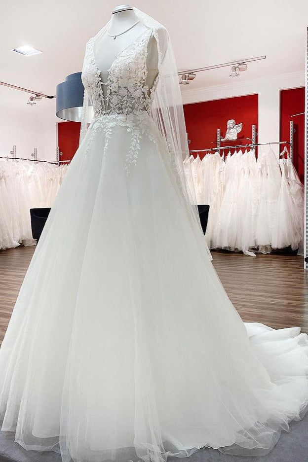 Abito da sposa elegante lungo a linea ad A con scollo a V, tulle, pizzo e schiena scoperta