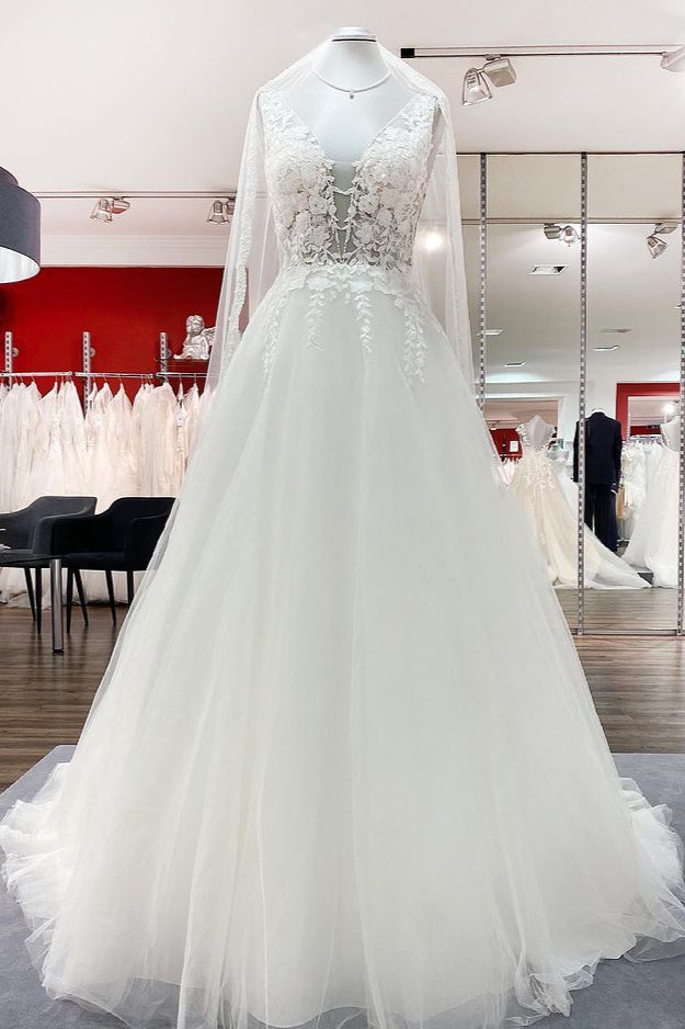 Abito da sposa elegante lungo a linea ad A con scollo a V, tulle, pizzo e schiena scoperta