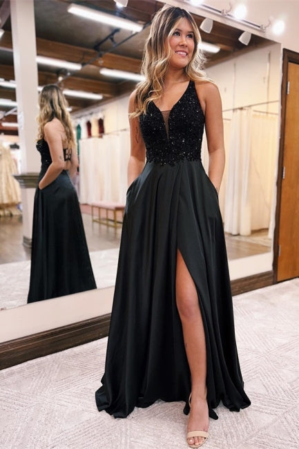 Elegante vestido de noche largo negro de corte A con escote en V, lentejuelas y purpurina