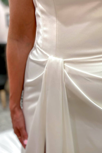 Elegant Long Mermaid Sweetheart Backless Satin Wedding Dress with Split