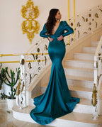 Elegante abito lungo da sera a sirena con scollo a V e perline, maniche lunghe