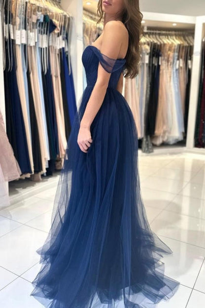 Elegante vestido de fiesta largo azul marino sin mangas con hombros descubiertos y corte A