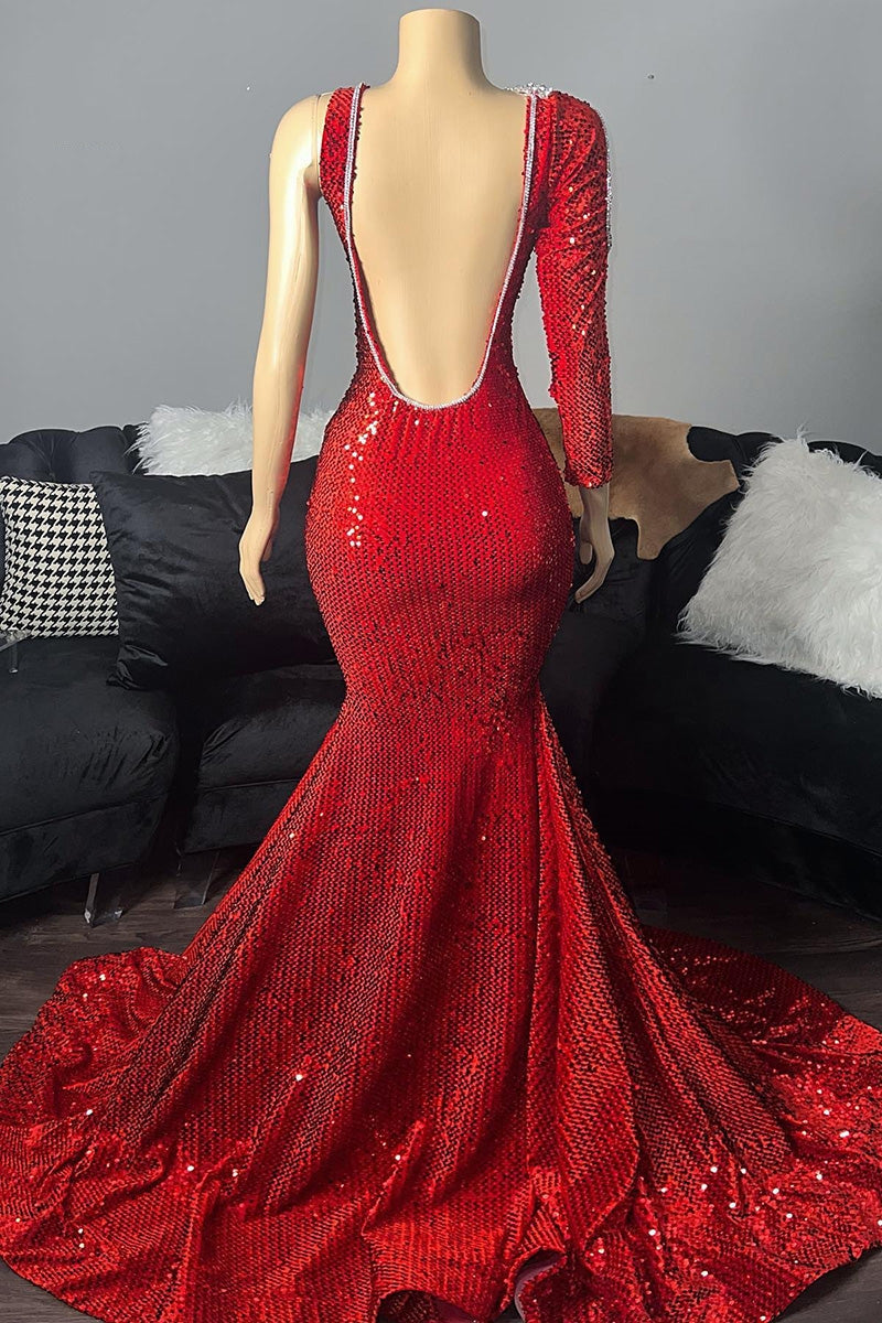 Elegante abito lungo rosso da sera con una spalla, scollo a V e paillettes, con manica lunga