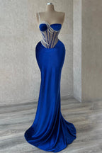 Abito da sera elegante lungo blu reale con una spalla, sirena, ricamato con paillettes e perline, con pizzo