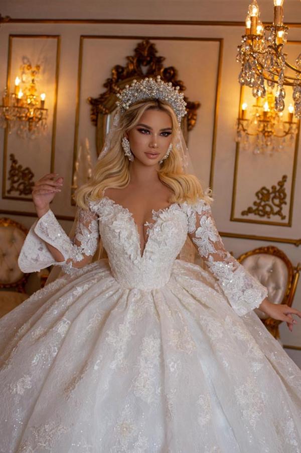 Elegantes Ballkleid mit langen Ärmeln, V-Ausschnitt und Herzausschnitt, Brautkleid mit Spitzenapplikationen