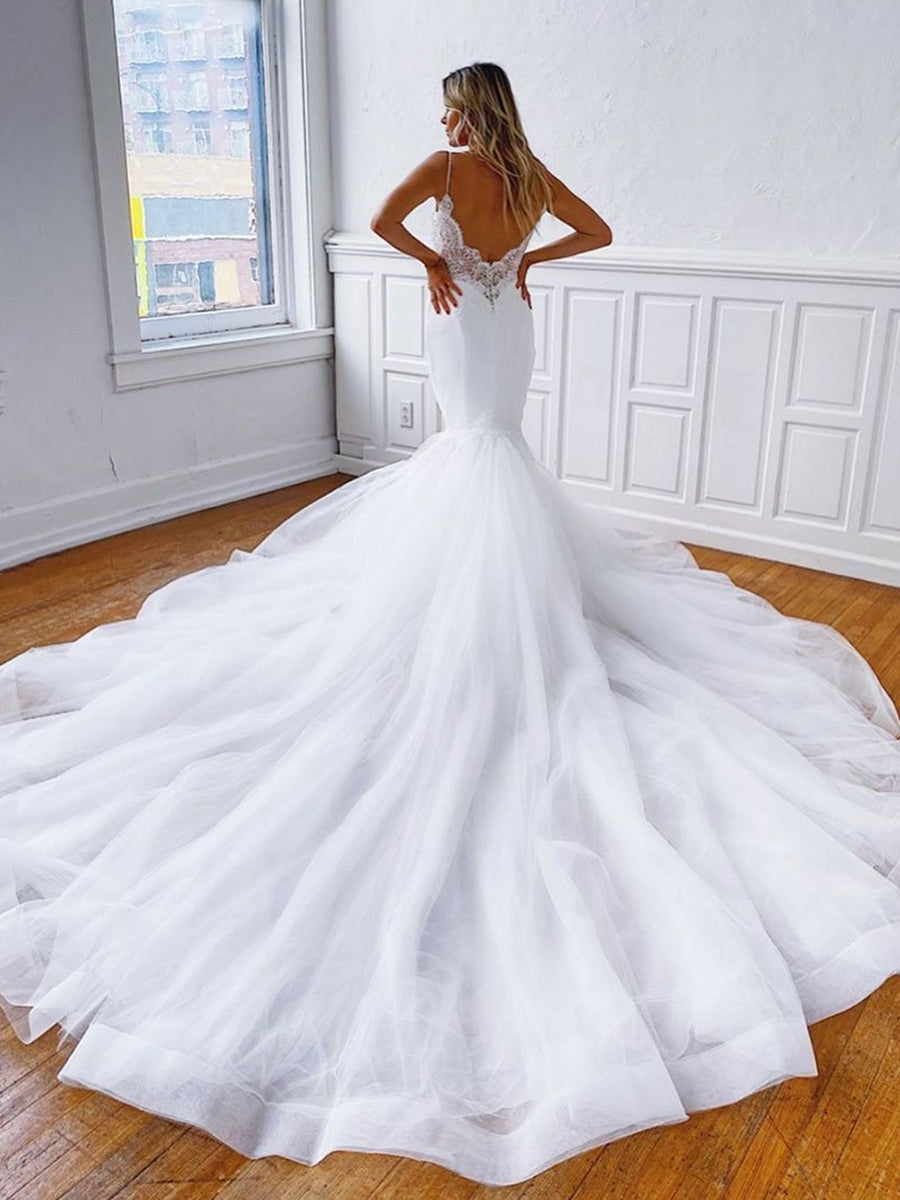 Elegant Mermaid V Neck Backless Lace White Long Wedding Dresses