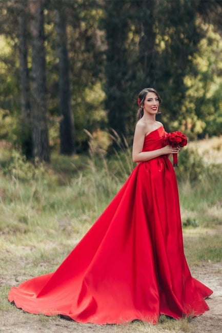 Vestidos de Noiva Elegantes Vermelhos em Linha A, com Um Ombro, em Cetim, Sem Mangas