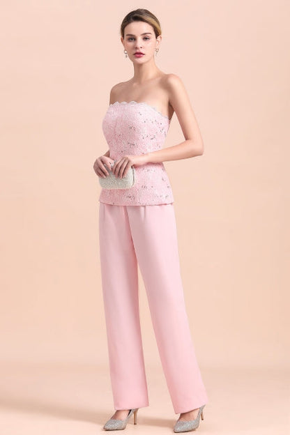 Elegante mono de madre de la novia con apliques sin tirantes y mangas largas cruzadas
