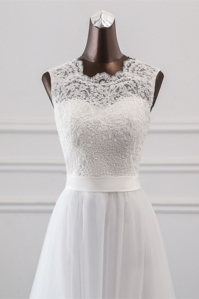 Elegant Tulle Jewel Neckline Sleeveless White Wedding Dress With Appliques