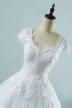 Elegant V Neck Tulle Lace White Wedding Dress Short Sleeves Appliques Gown