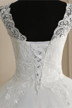 Elegant V Neck White Tulle Lace Sleeveless Wedding Dress With Appliques On Sale