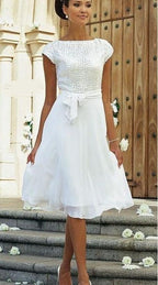 Elegant White A-line Chiffon Wedding Dress With Short Sleeve