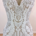 Elegant White V Neck Mermaid Lace Wedding Dress For Modern Brides