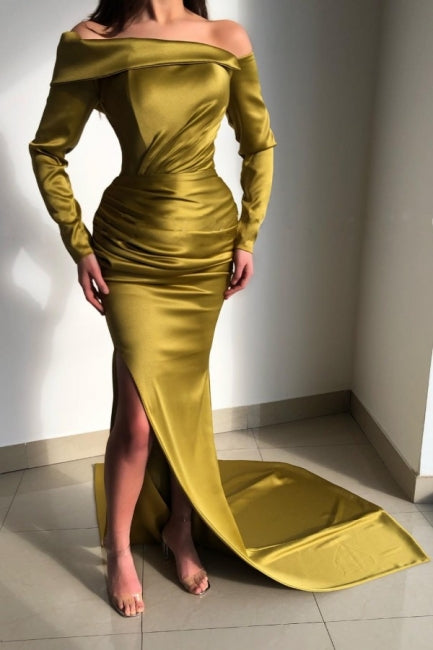 Elegante abito lungo giallo a sirena con maniche lunghe e scollo a barca