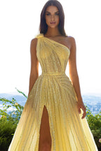 Elegante abito da sera giallo monospalla con paillettes, linea a trapezio e spacco