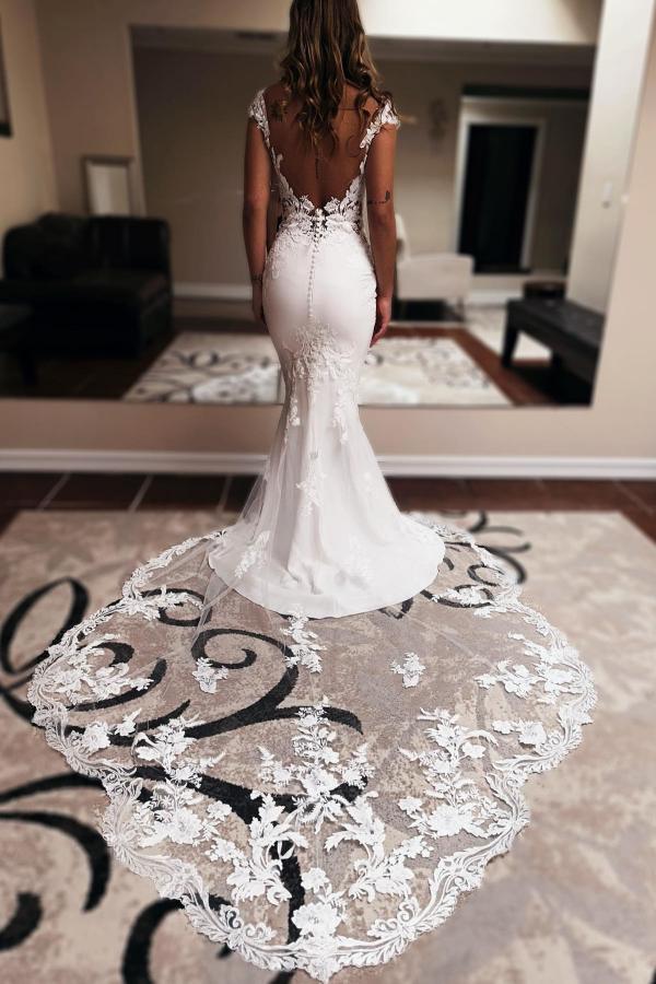 Elegent Long Mermaid Sweetheart Sleeveless Chapel Train Backless Wedding Dress