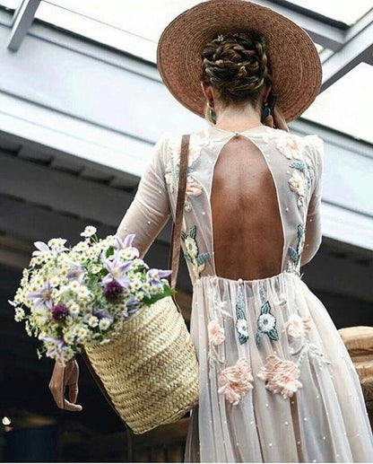 Schickes Ballkleid mit Stickerei, A-Linie, offenem Rücken und langen Ärmeln