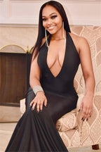 Excellente robe de bal noire longue sirène à col halter et dos ouvert