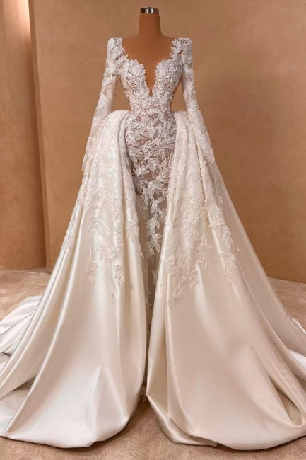 Vestido de Noiva Extravagante Longo em Linha A com Decote em V, Renda, Cetim, Mangas Compridas e Cauda Destacável